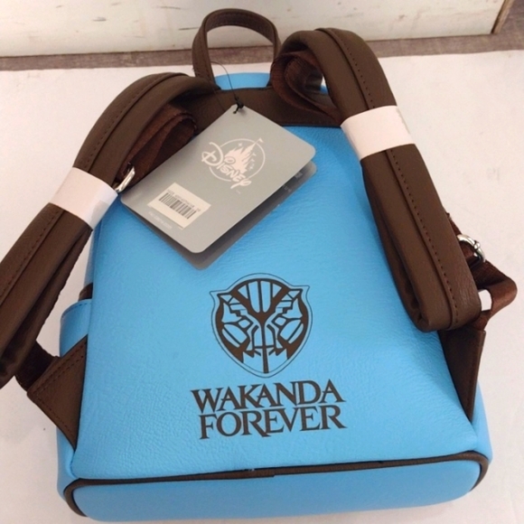 NWT Loungefly Black Panther Mini Backpack Marvel Wakanda - Picture 3 of 9